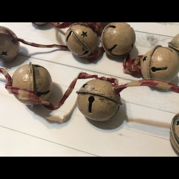 5ft rustic farmhouse bell garland holiday - Picture 4 of 5
